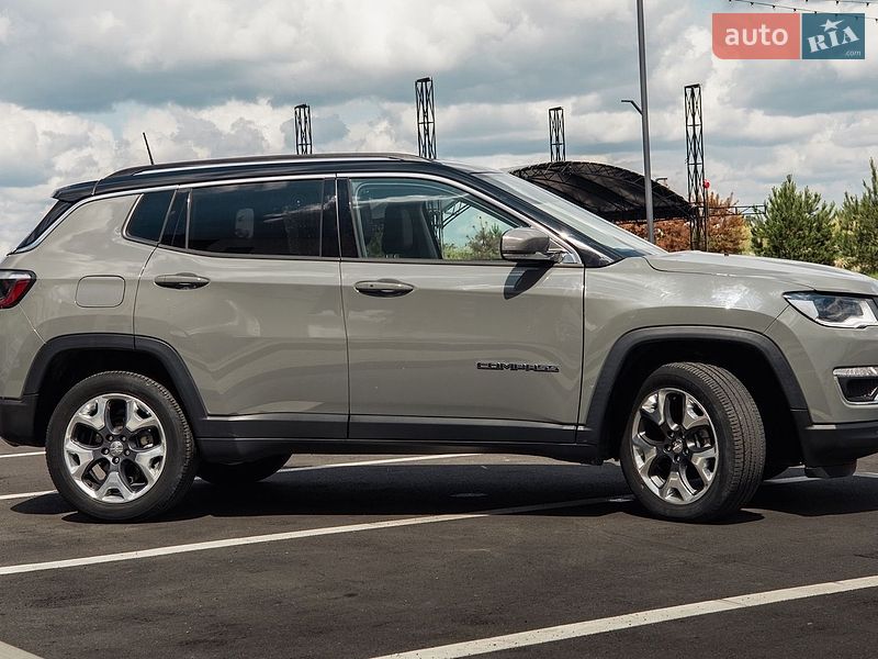 Позашляховик / Кросовер Jeep Compass 2020 в Рівному