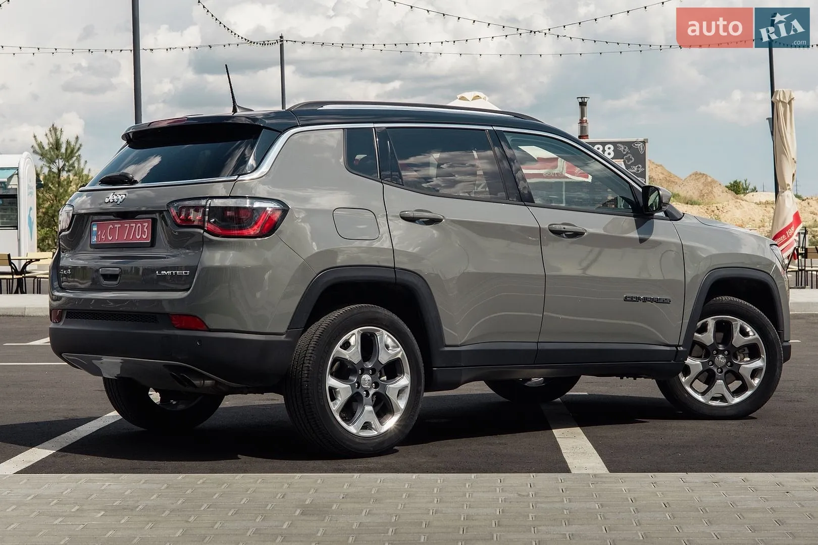 2020 Jeep Compass - мініатюра 9