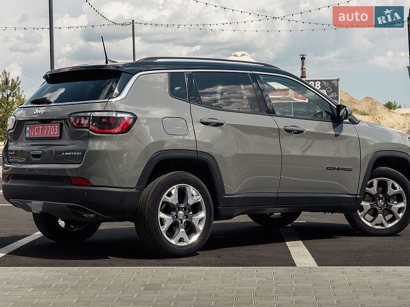 Позашляховик / Кросовер Jeep Compass 2020 в Рівному