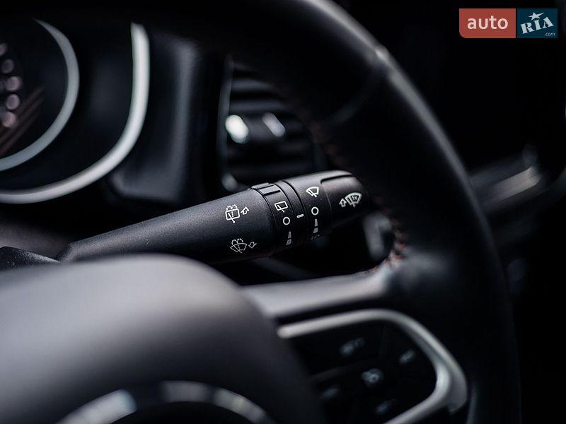 Внедорожник / Кроссовер Jeep Compass 2020 в Ровно