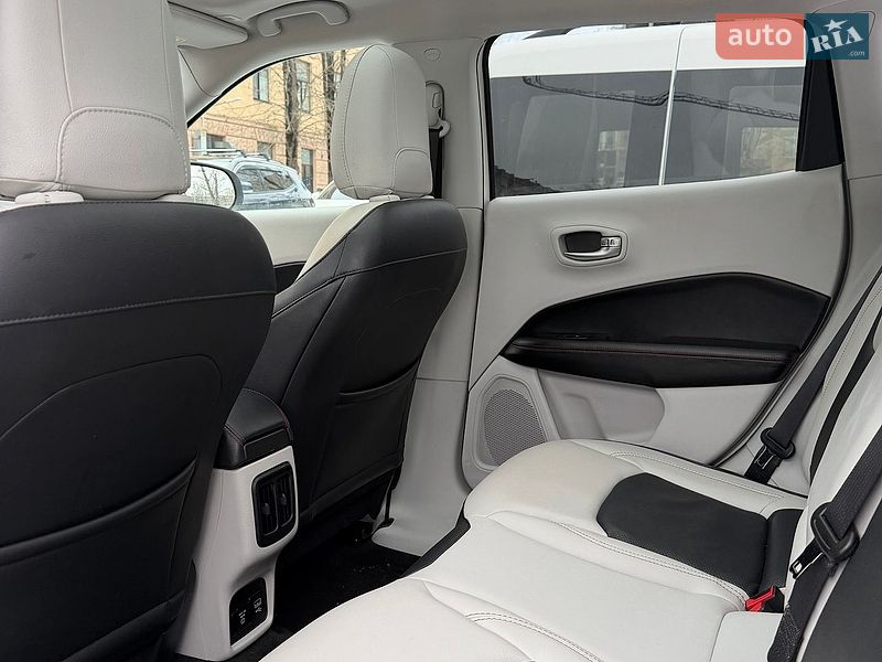 Внедорожник / Кроссовер Jeep Compass 2017 в Харькове фото 8 Внедорожник / Кроссовер Jeep Compass 2017 в Харькове