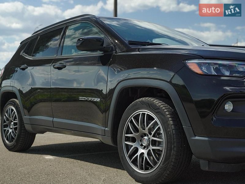 Позашляховик / Кросовер Jeep Compass 2024 в Києві фото 4 Позашляховик / Кросовер Jeep Compass 2024 в Києві
