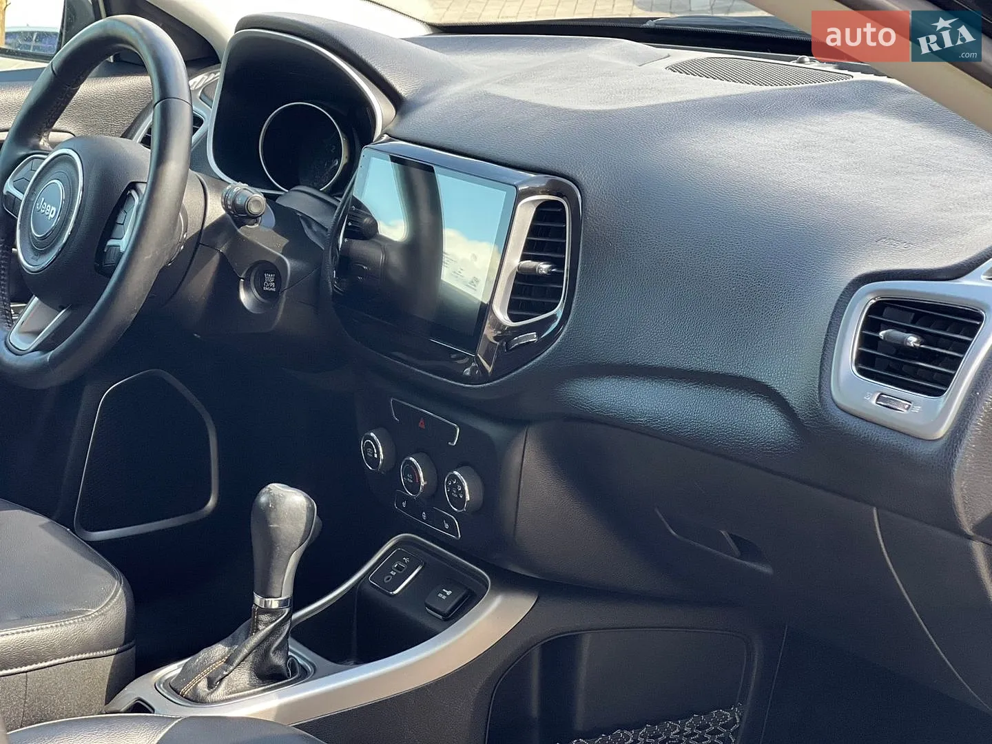 2017 Jeep Compass - мініатюра 22