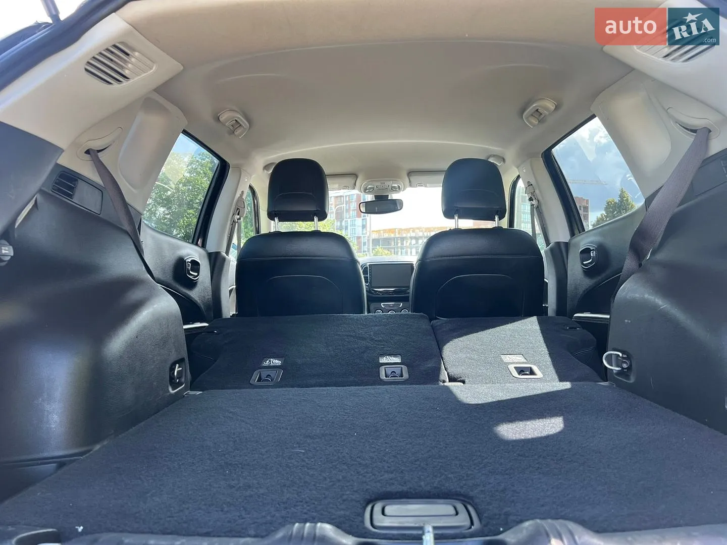 2017 Jeep Compass - мініатюра 34