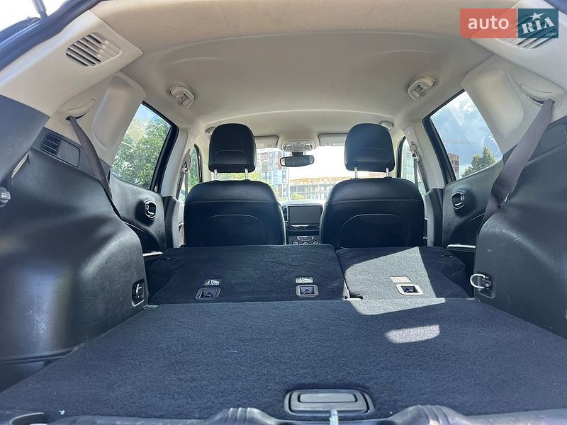 Позашляховик / Кросовер Jeep Compass 2017 в Рівному фото 34 Позашляховик / Кросовер Jeep Compass 2017 в Рівному