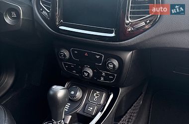Внедорожник / Кроссовер Jeep Compass 2019 в Чернигове