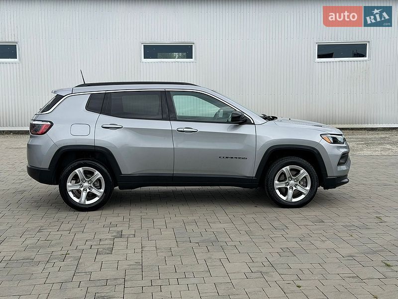 Внедорожник / Кроссовер Jeep Compass 2024 в Калуше