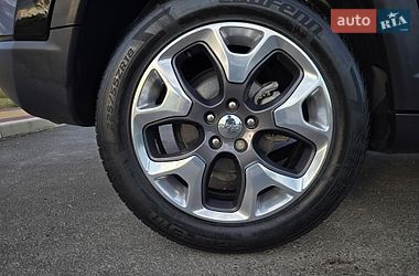 Внедорожник / Кроссовер Jeep Compass 2018 в Киеве