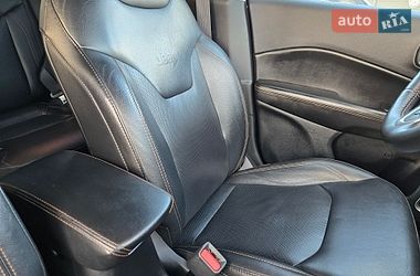 Внедорожник / Кроссовер Jeep Compass 2018 в Киеве