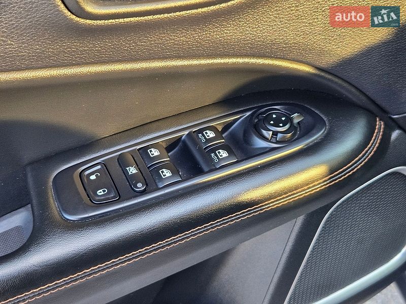 Внедорожник / Кроссовер Jeep Compass 2018 в Киеве