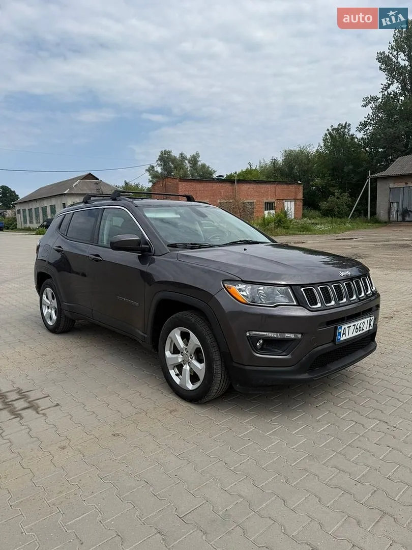 2017 Jeep Compass - мініатюра 2