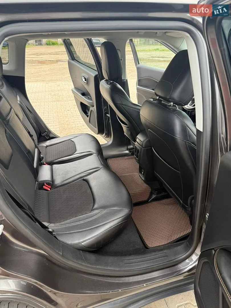 2017 Jeep Compass - мініатюра 14