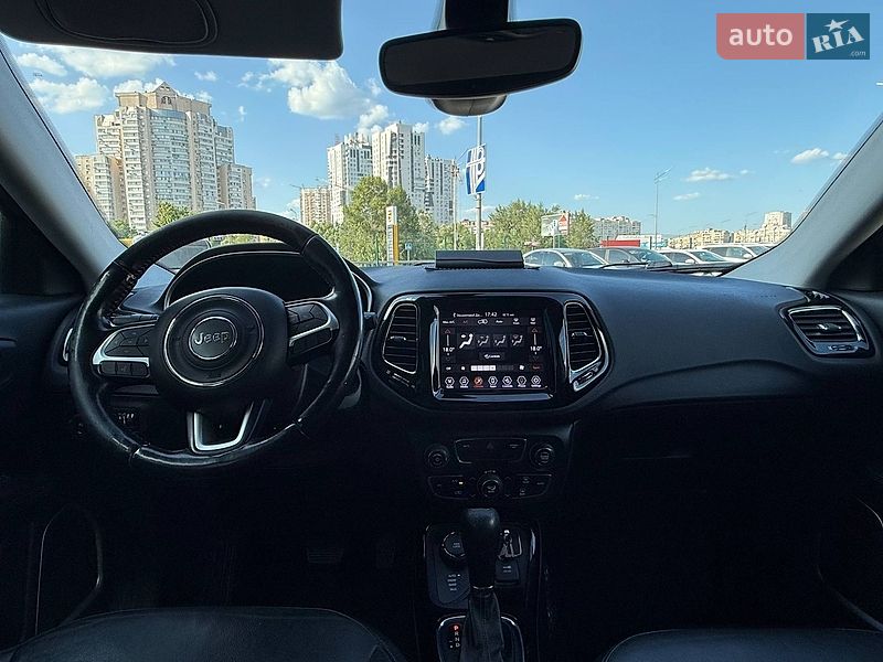 Позашляховик / Кросовер Jeep Compass 2019 в Києві фото 13 Позашляховик / Кросовер Jeep Compass 2019 в Києві