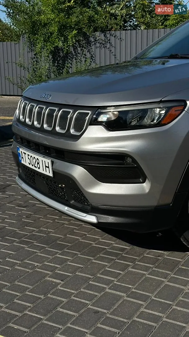 2021 Jeep Compass - мініатюра 2