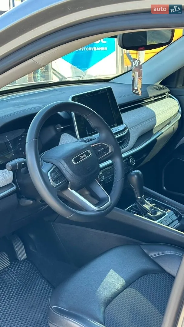 2021 Jeep Compass - мініатюра 19