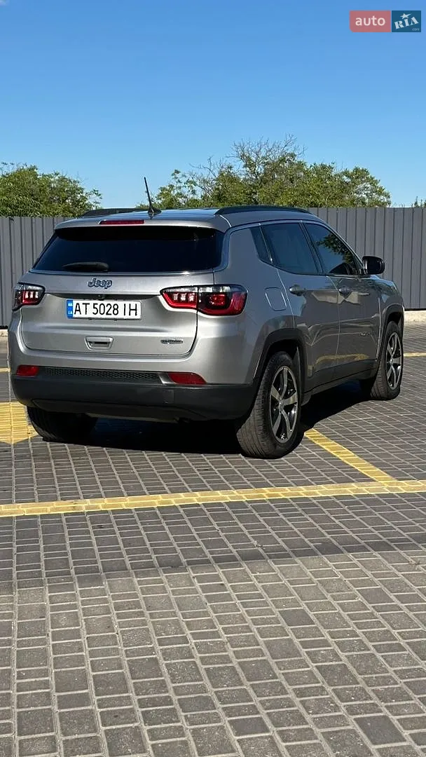 2021 Jeep Compass - мініатюра 11