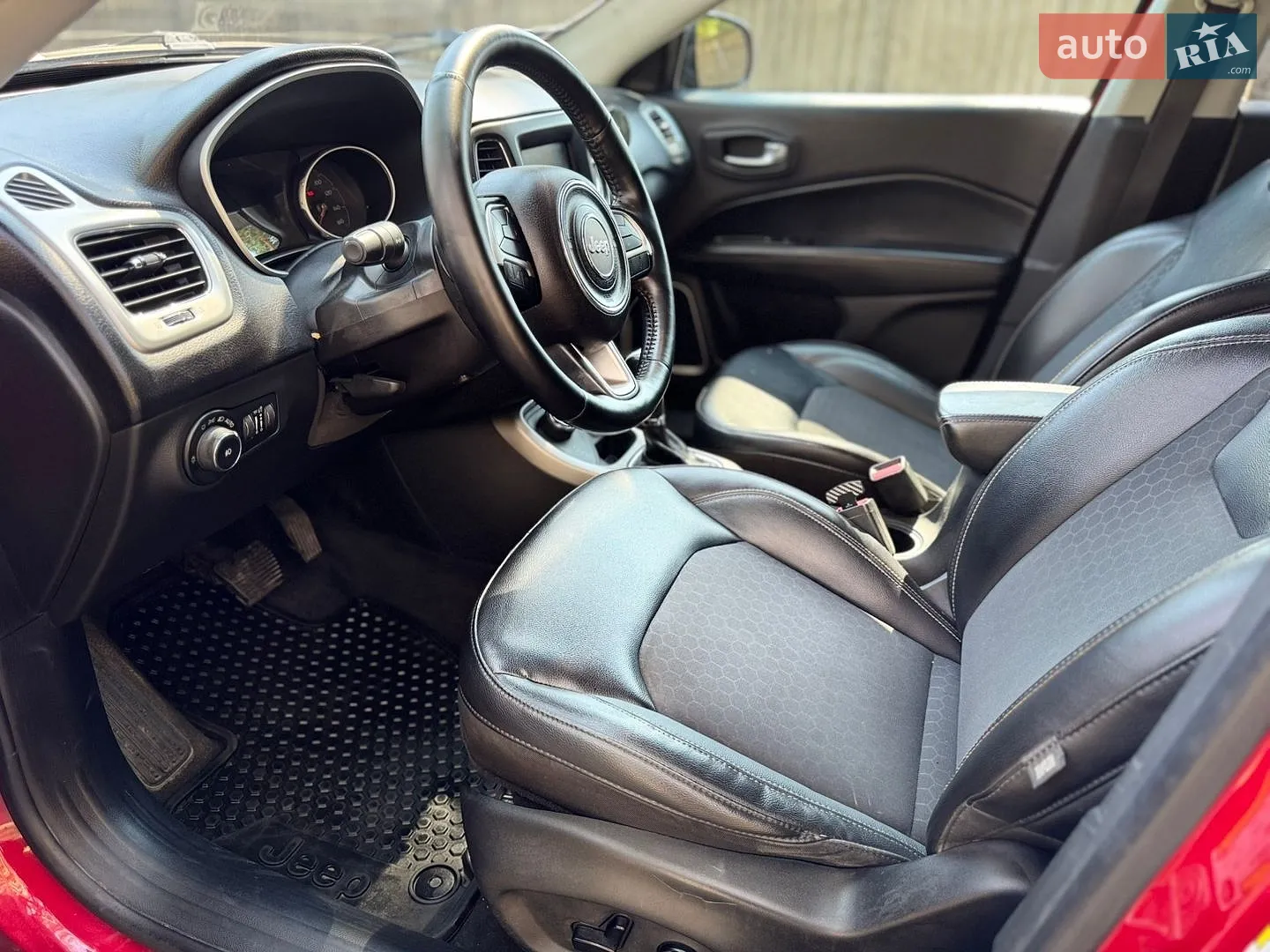 2017 Jeep Compass - мініатюра 10