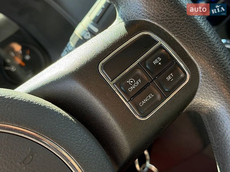 Позашляховик / Кросовер Jeep Compass 2014 в Одесі фото 18 Позашляховик / Кросовер Jeep Compass 2014 в Одесі