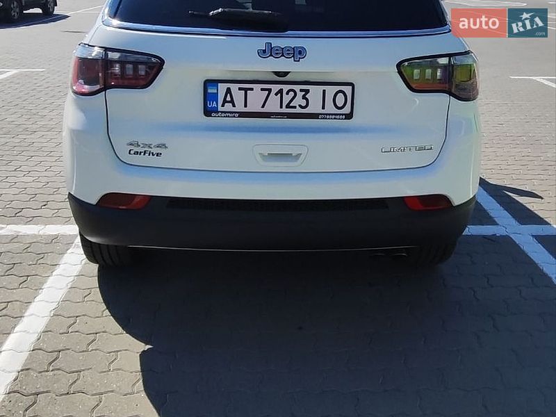 Внедорожник / Кроссовер Jeep Compass 2017 в Ивано-Франковске