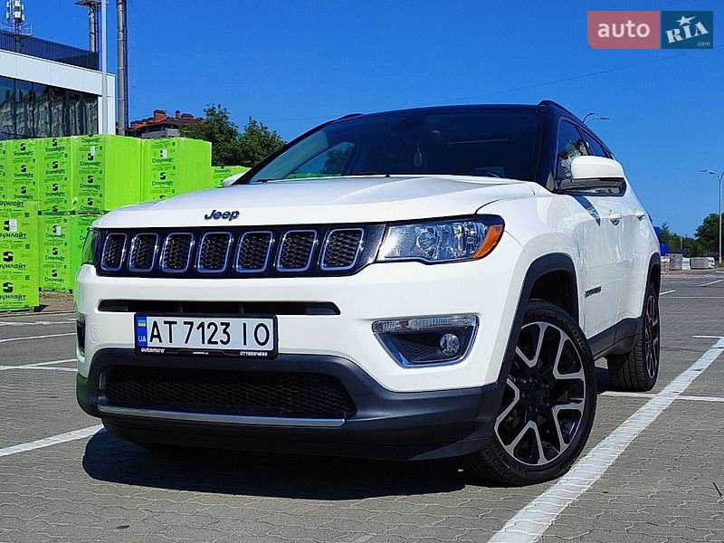Внедорожник / Кроссовер Jeep Compass 2017 в Ивано-Франковске