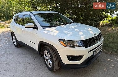 Внедорожник / Кроссовер Jeep Compass 2017 в Киеве