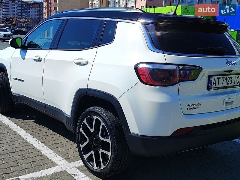 Внедорожник / Кроссовер Jeep Compass 2017 в Ивано-Франковске