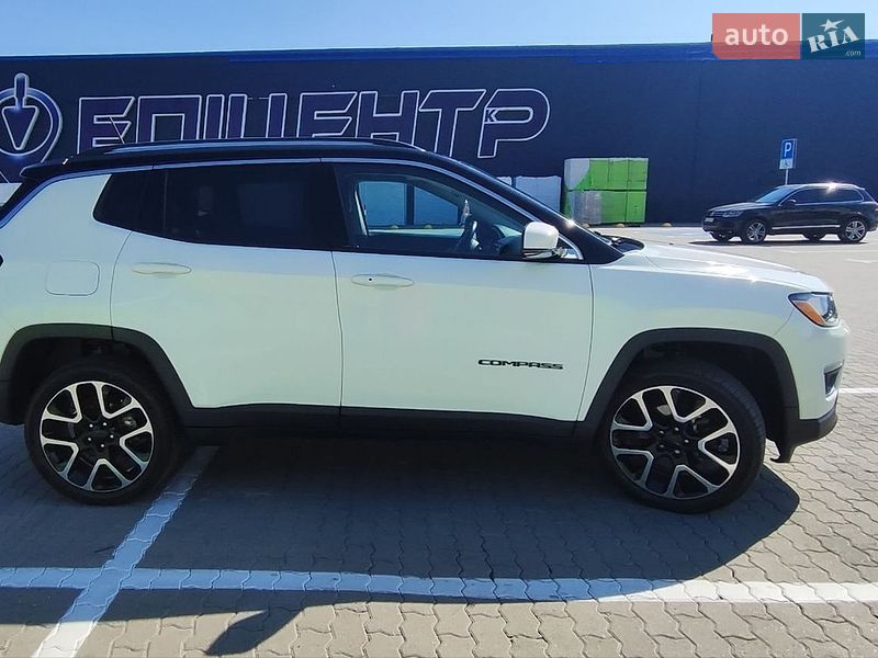 Внедорожник / Кроссовер Jeep Compass 2017 в Ивано-Франковске