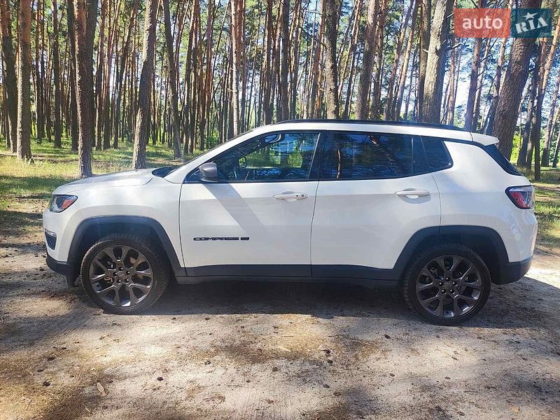 Внедорожник / Кроссовер Jeep Compass 2021 в Сумах