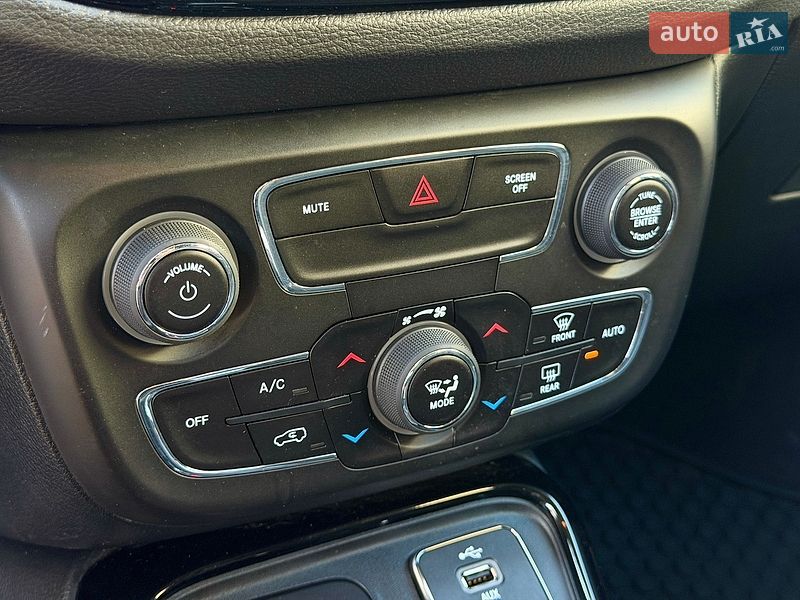 Внедорожник / Кроссовер Jeep Compass 2018 в Харькове фото 19 Внедорожник / Кроссовер Jeep Compass 2018 в Харькове