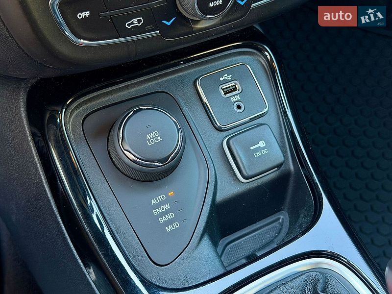 Внедорожник / Кроссовер Jeep Compass 2018 в Харькове фото 20 Внедорожник / Кроссовер Jeep Compass 2018 в Харькове
