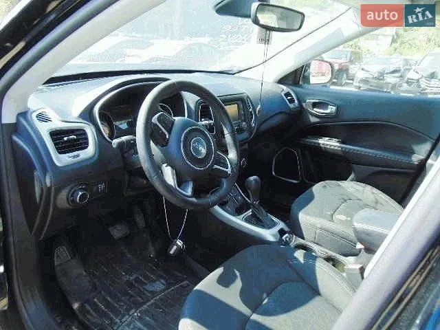 2017 Jeep Compass - мініатюра 8