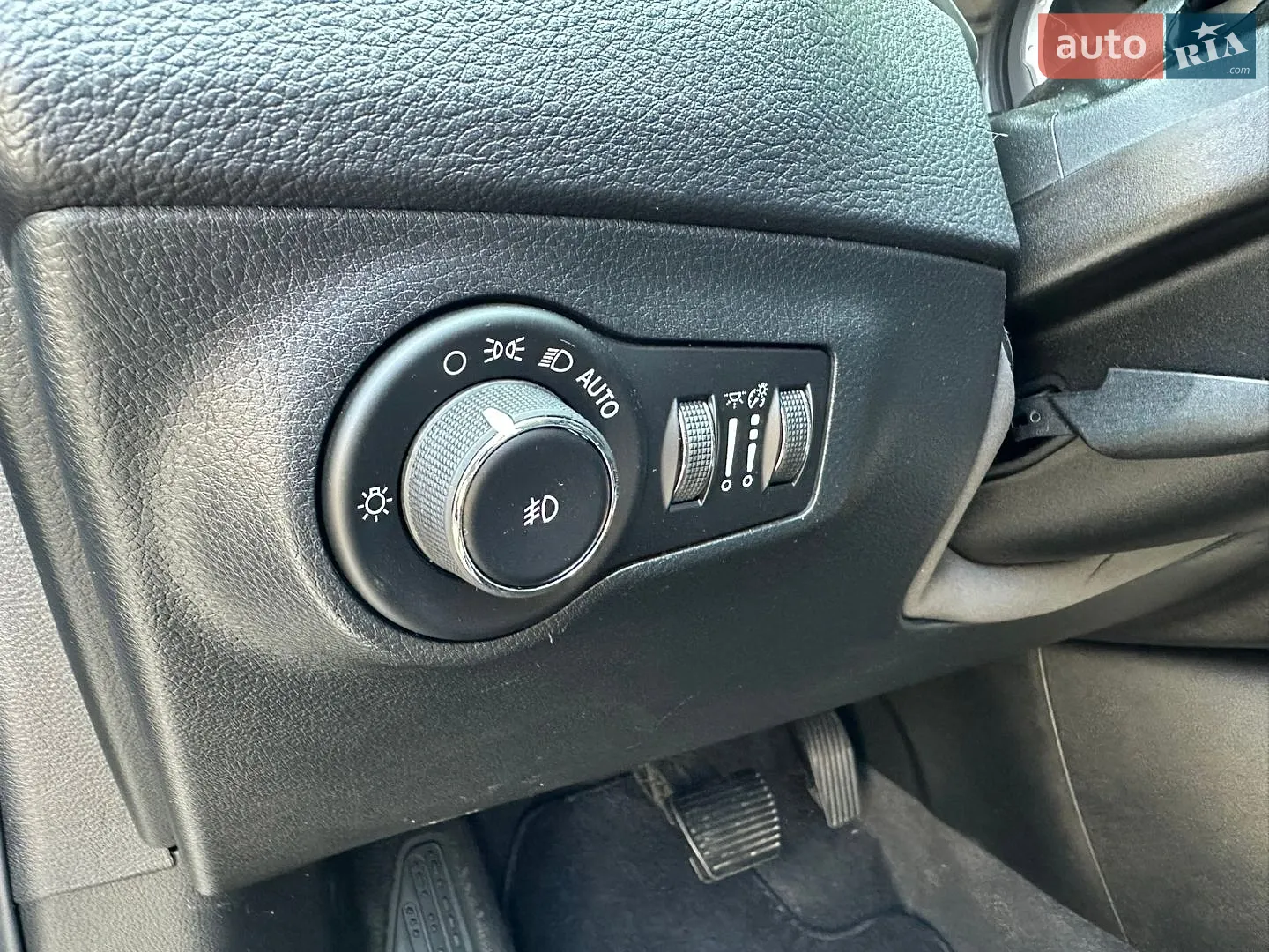 2019 Jeep Compass - мініатюра 33