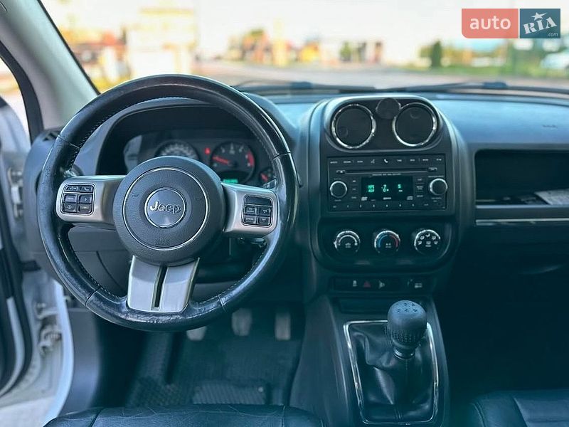 Внедорожник / Кроссовер Jeep Compass 2011 в Хусте фото 5 Внедорожник / Кроссовер Jeep Compass 2011 в Хусте