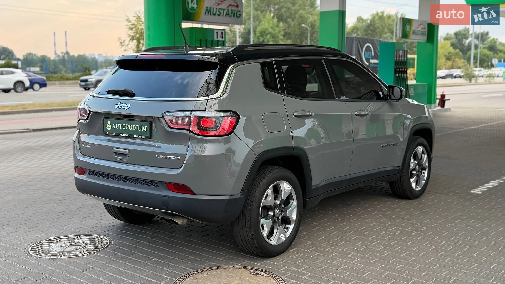2020 Jeep Compass - мініатюра 9