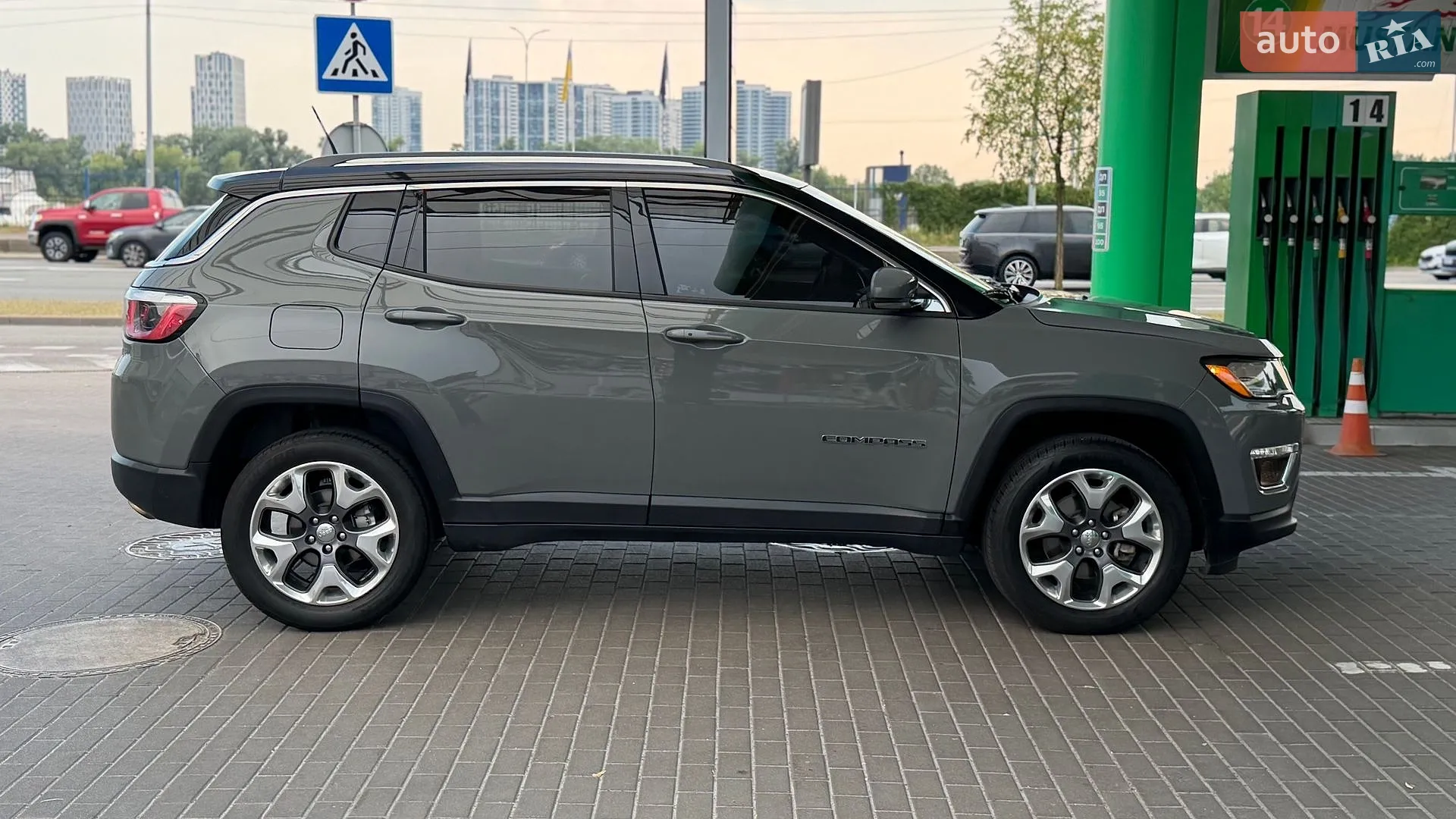 2020 Jeep Compass - мініатюра 10