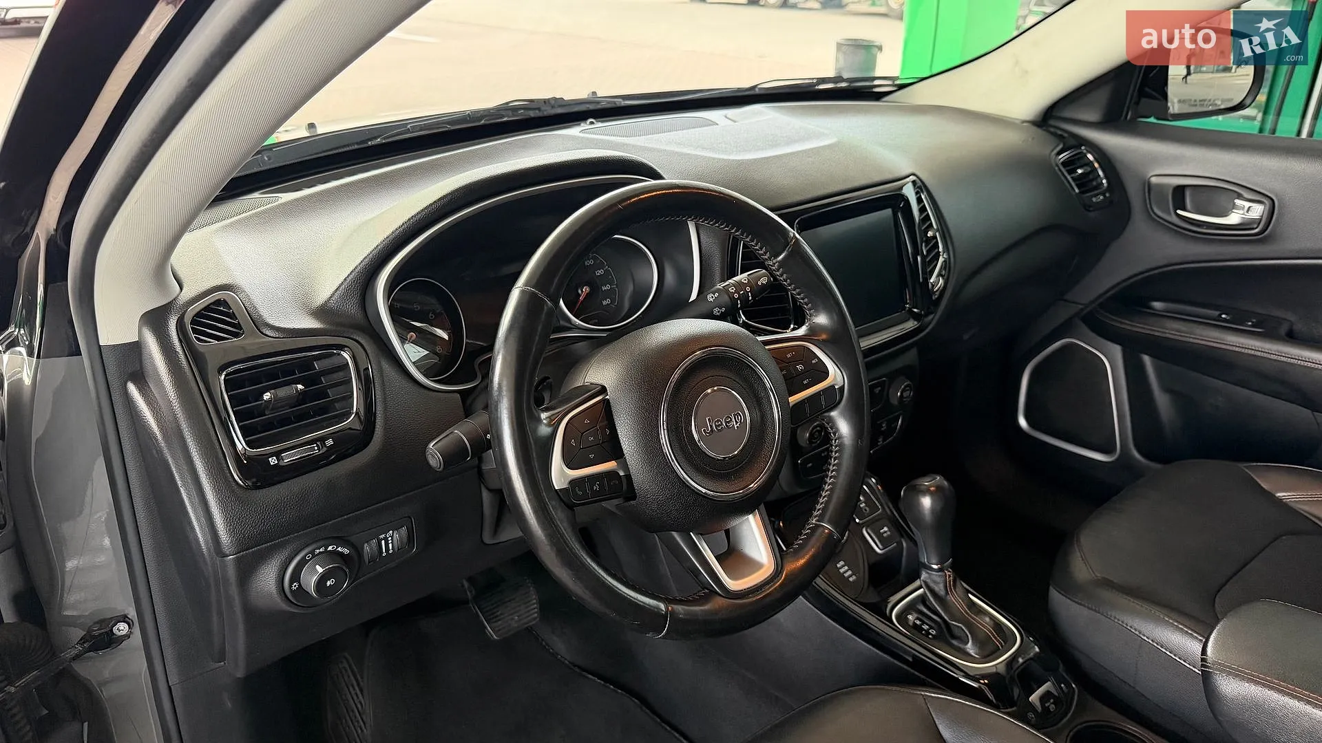 2020 Jeep Compass - мініатюра 21