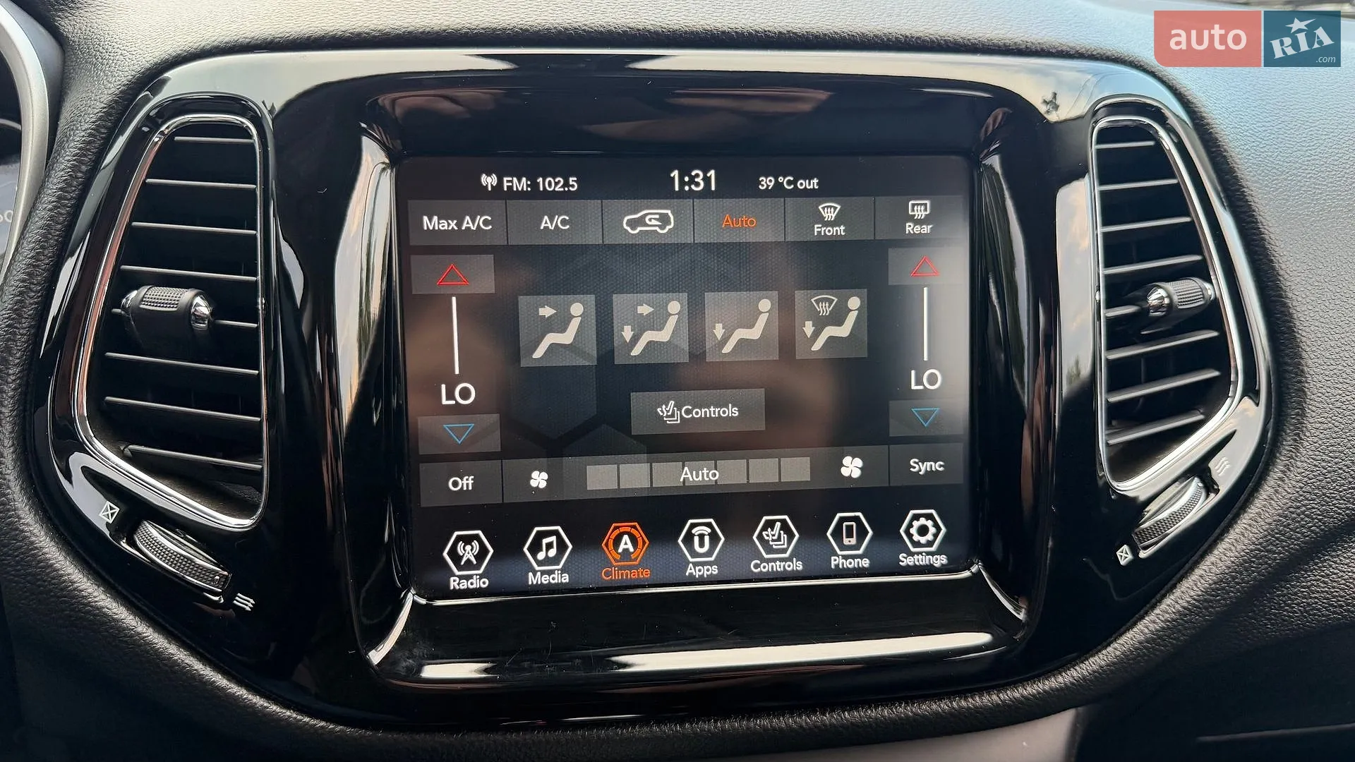 2020 Jeep Compass - мініатюра 32