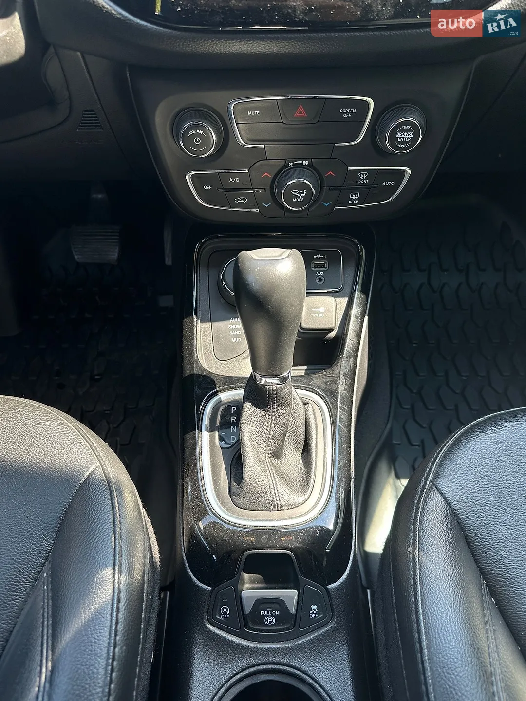 2019 Jeep Compass - мініатюра 17