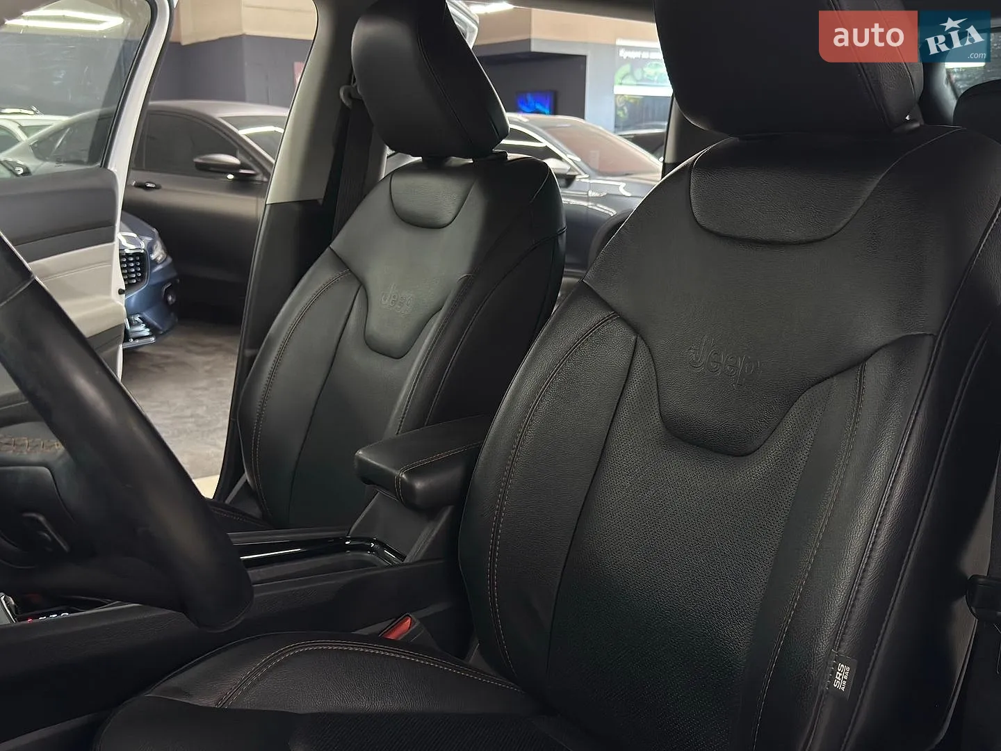 2021 Jeep Compass - мініатюра 22
