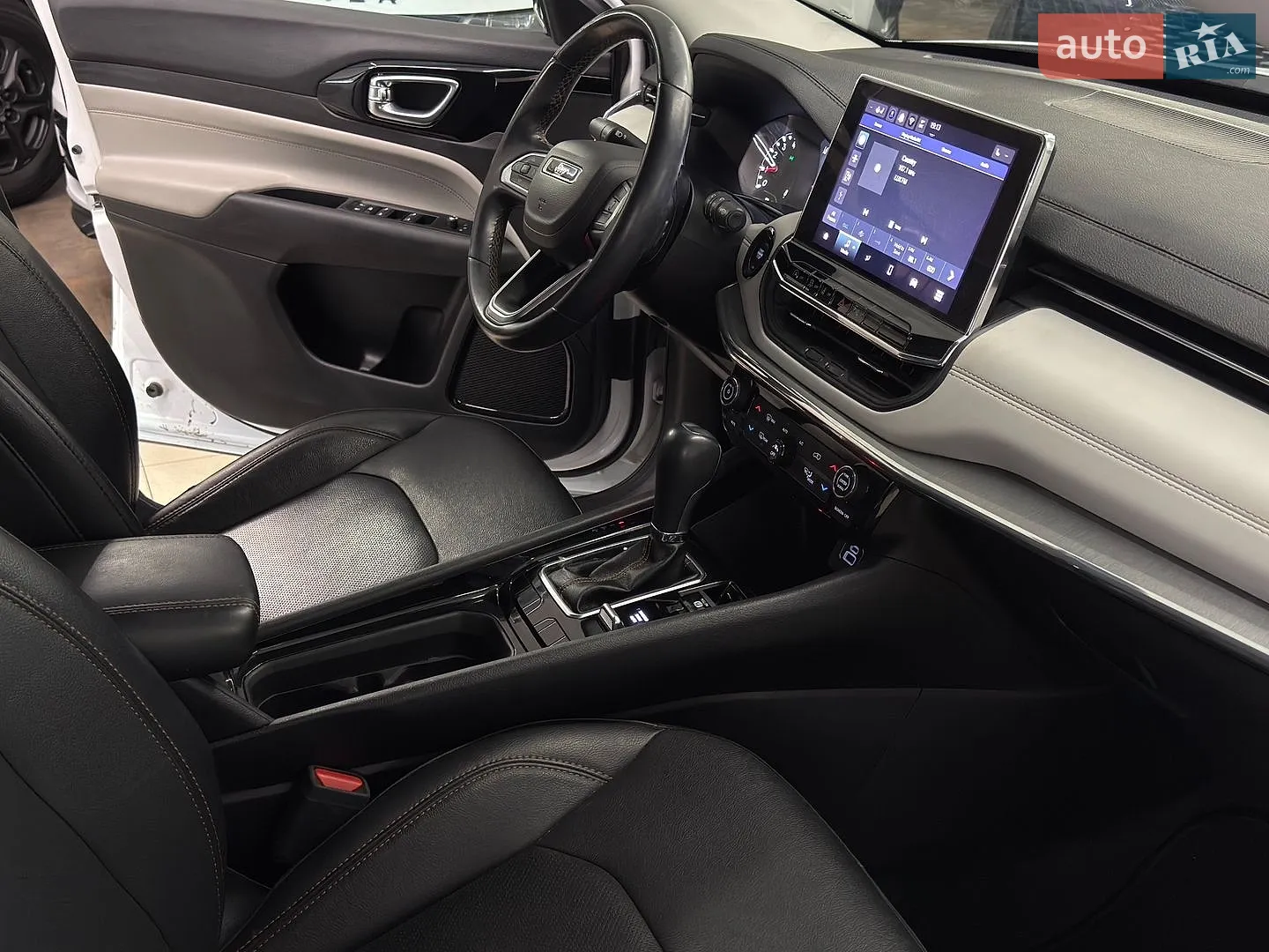2021 Jeep Compass - мініатюра 25