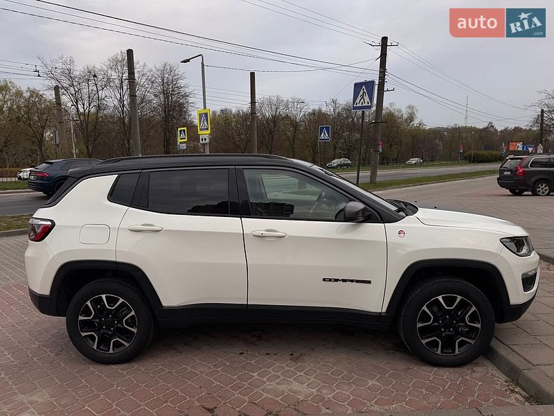 Внедорожник / Кроссовер Jeep Compass 2020 в Львове