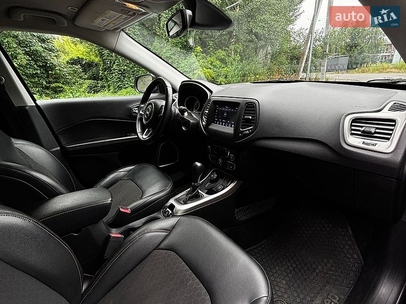 Позашляховик / Кросовер Jeep Compass 2017 в Білогородці фото 23 Позашляховик / Кросовер Jeep Compass 2017 в Білогородці