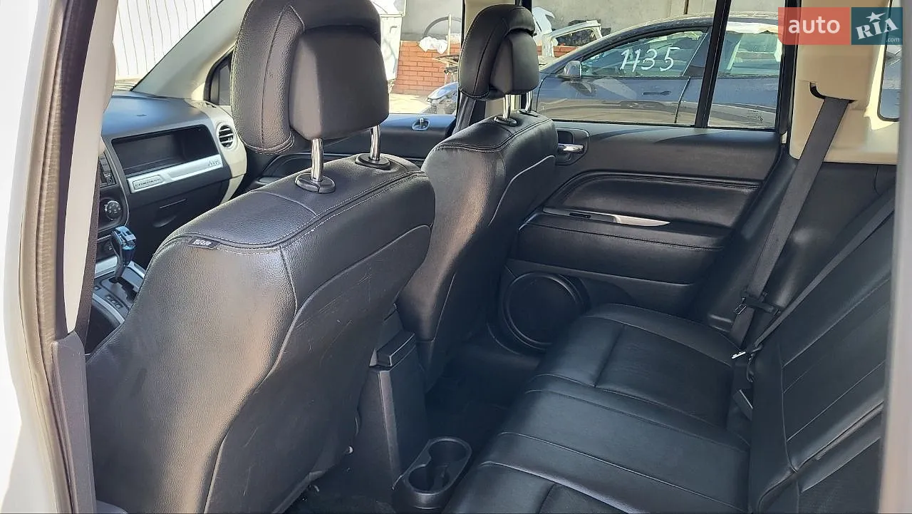 2016 Jeep Compass - мініатюра 3