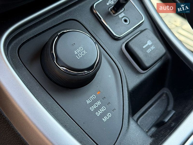 Позашляховик / Кросовер Jeep Compass 2020 в Сумах