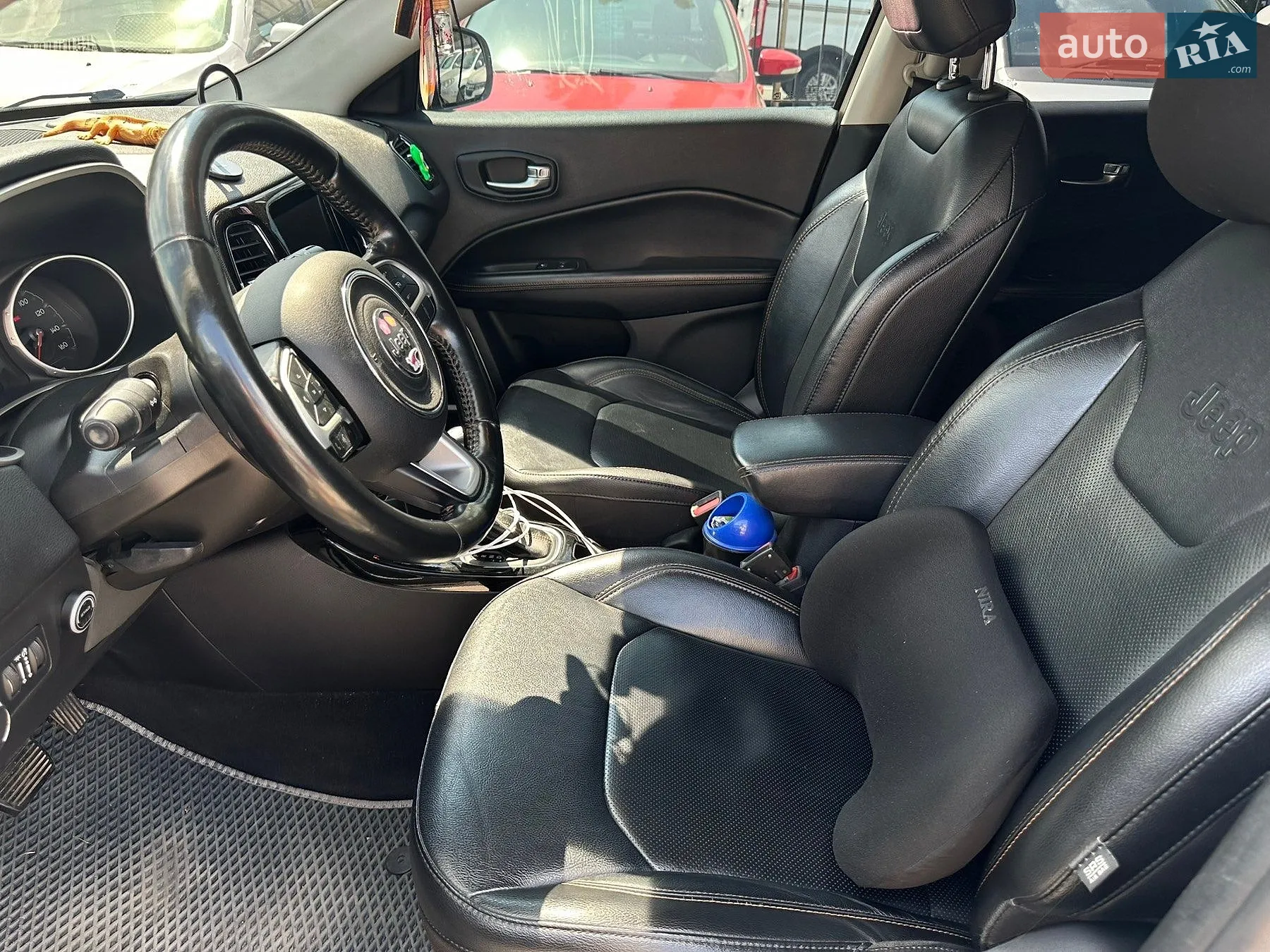 2020 Jeep Compass - мініатюра 12