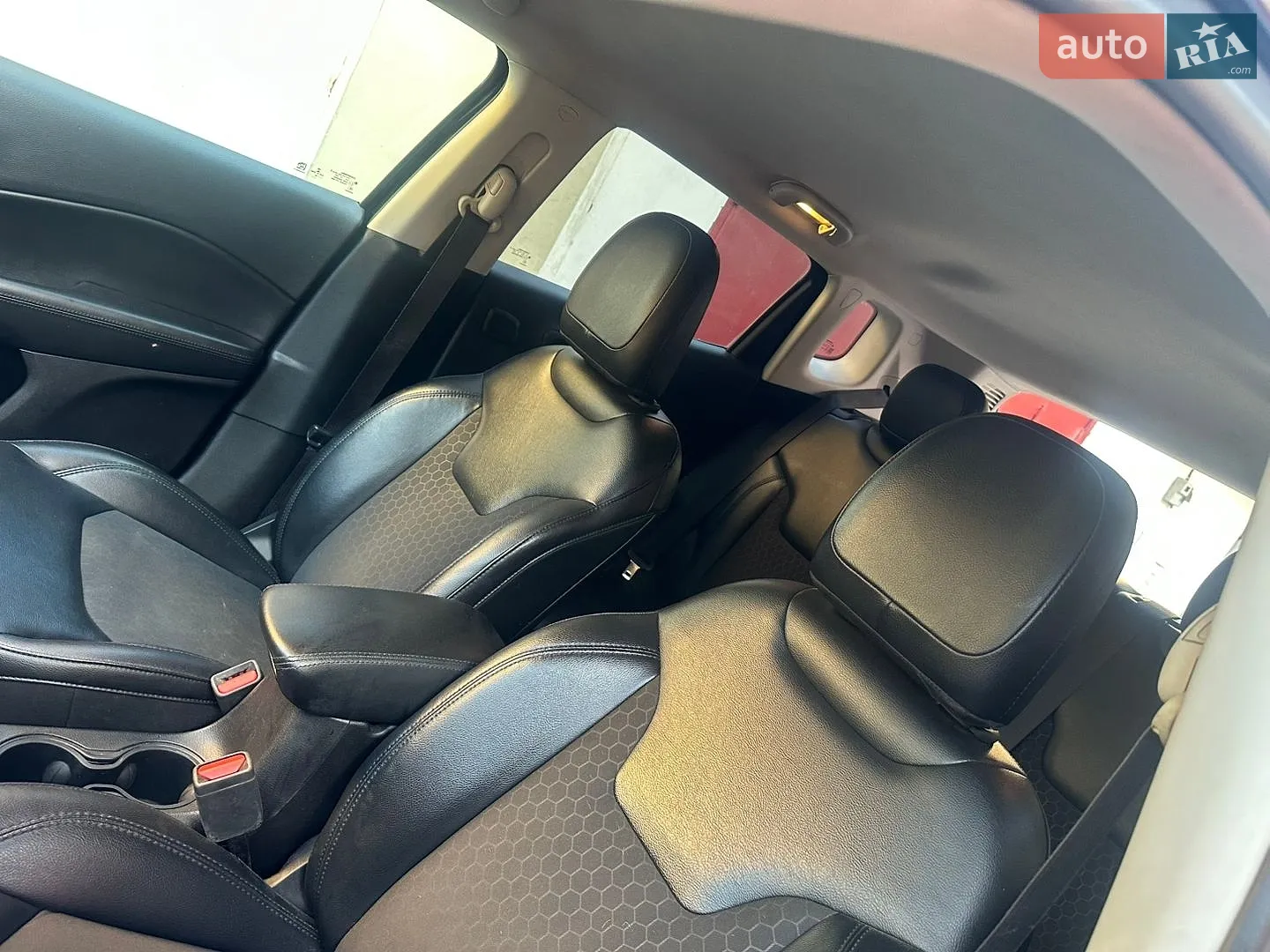 2018 Jeep Compass - мініатюра 30