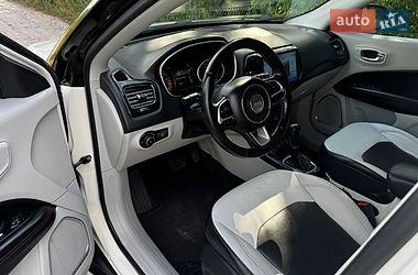 Позашляховик / Кросовер Jeep Compass 2017 в Києві