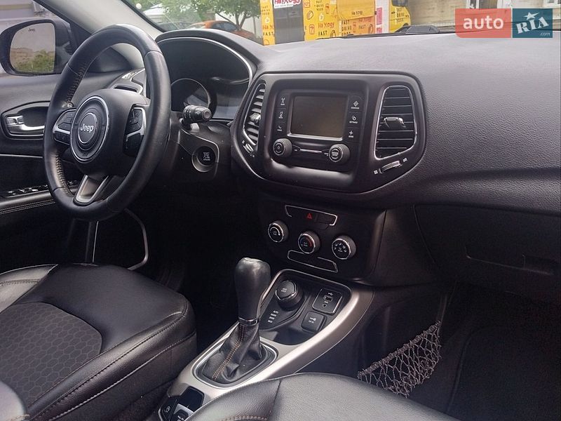 Позашляховик / Кросовер Jeep Compass 2018 в Рівному