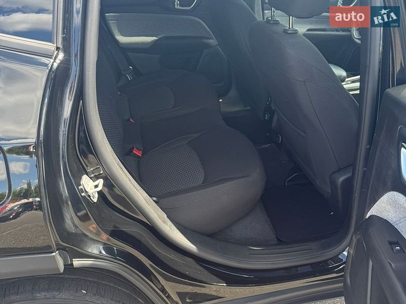 Внедорожник / Кроссовер Jeep Compass 2023 в Киеве
