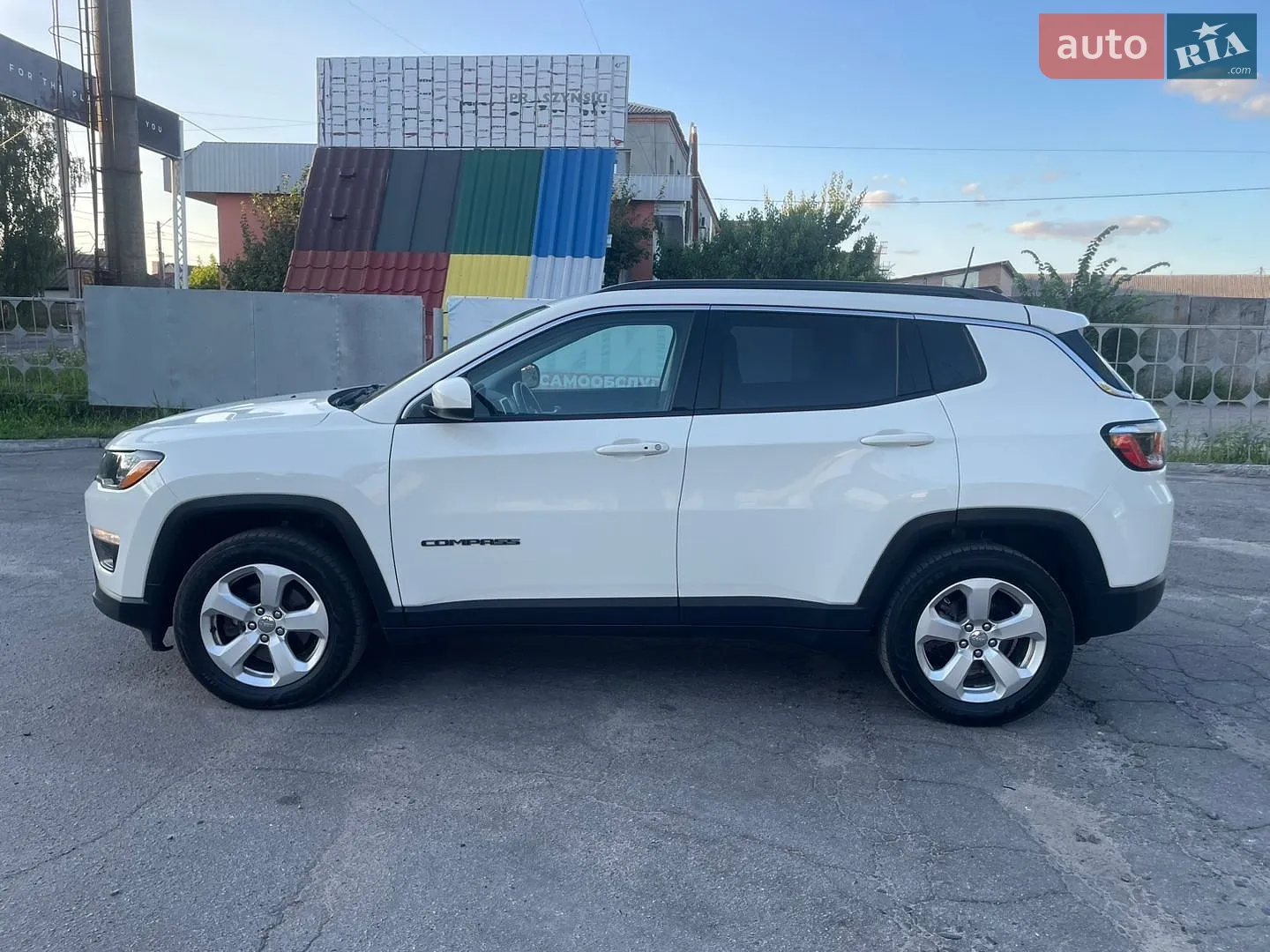 2017 Jeep Compass - мініатюра 12